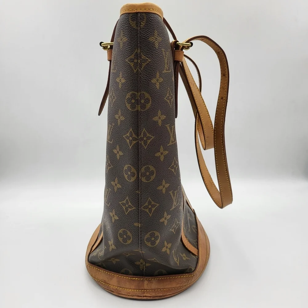 Louis Vuitton Monogram GM Bucket Shoulder Bag, Authentic..!!